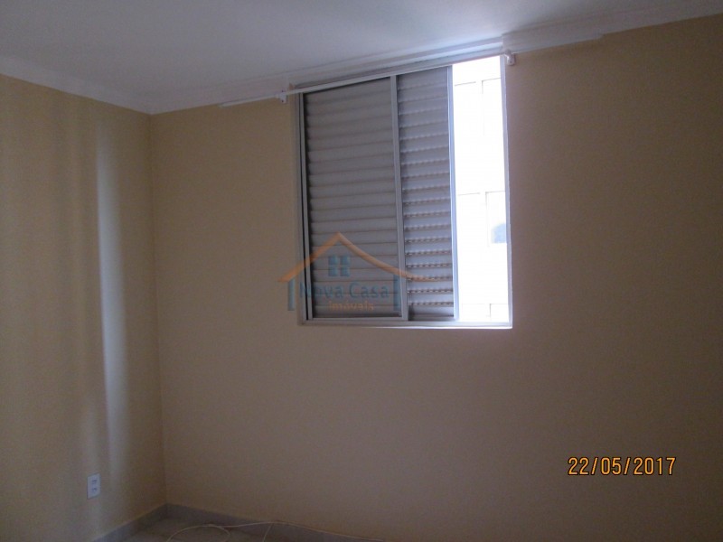 Apartamento para alugar com 2 quartos, 60m² - Foto 2