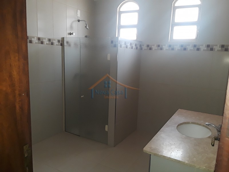 Sobrado para alugar com 4 quartos, 110m² - Foto 2