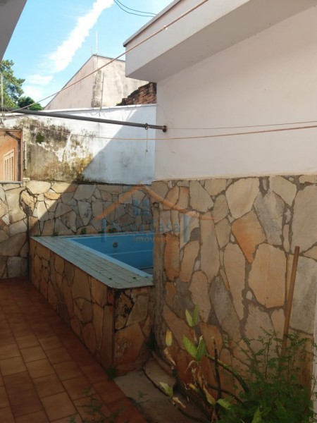 Casa à venda com 3 quartos, 250m² - Foto 23