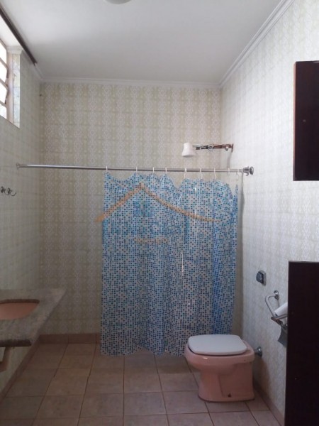 Casa à venda com 3 quartos, 250m² - Foto 16