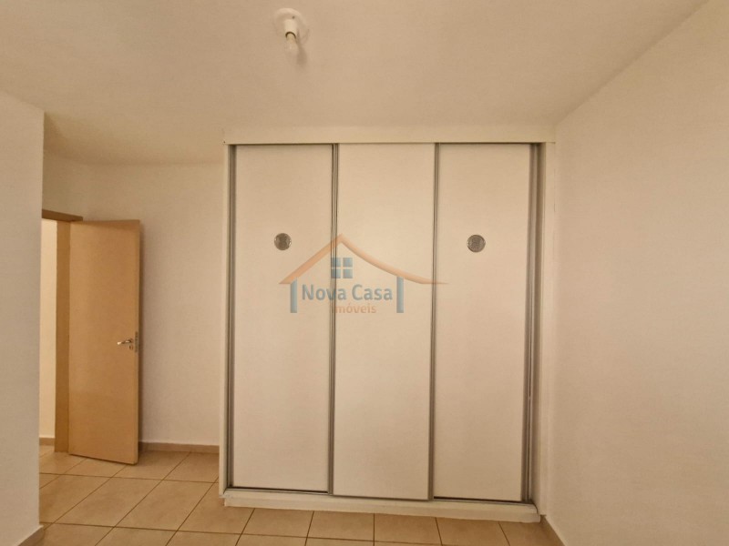 Apartamento para alugar com 2 quartos, 60m² - Foto 14