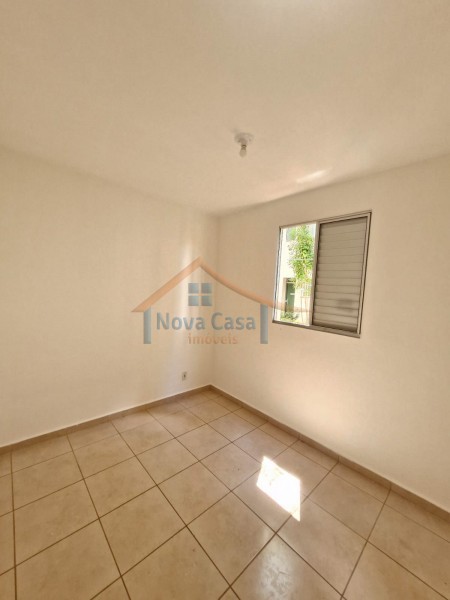 Apartamento para alugar com 2 quartos, 60m² - Foto 12