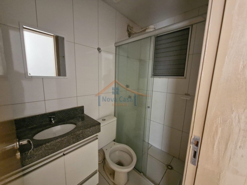 Apartamento para alugar com 2 quartos, 60m² - Foto 3