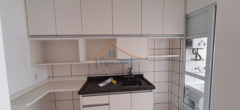 Apartamento à venda com 2 quartos, 54m² - Foto 2