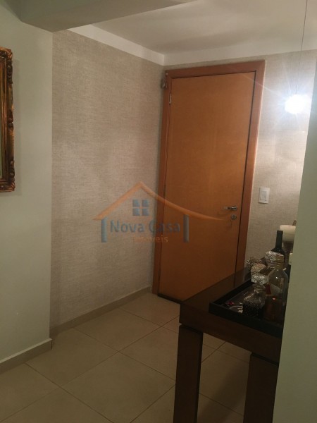 Apartamento à venda com 3 quartos, 110m² - Foto 1