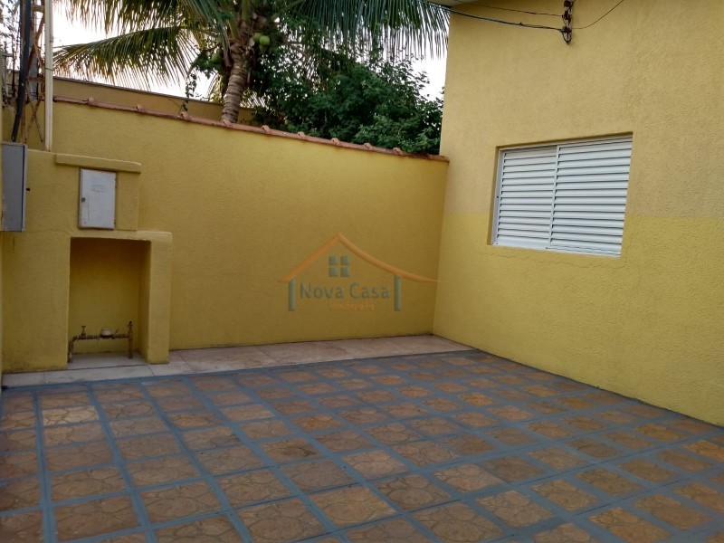 Casa para alugar com 2 quartos, 65m² - Foto 10