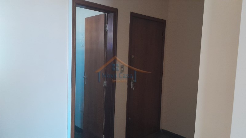 Apartamento para alugar com 3 quartos, 145m² - Foto 12