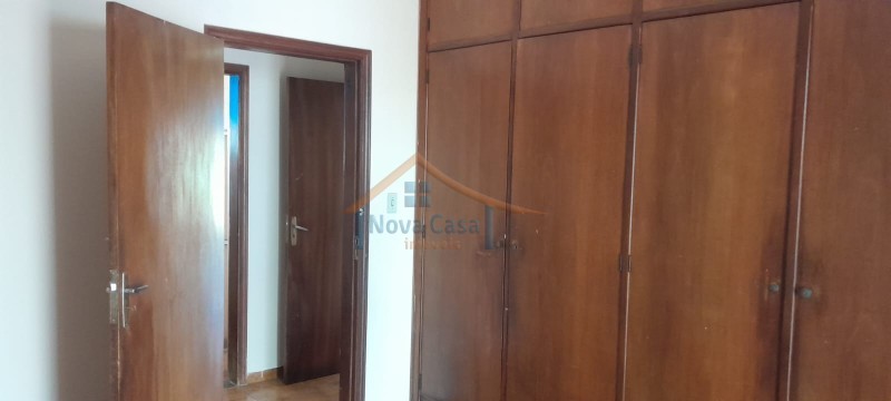 Apartamento para alugar com 3 quartos, 145m² - Foto 5