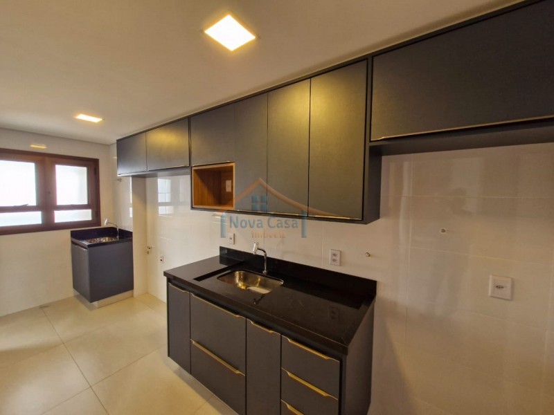 Apartamento para alugar com 2 quartos, 85m² - Foto 34