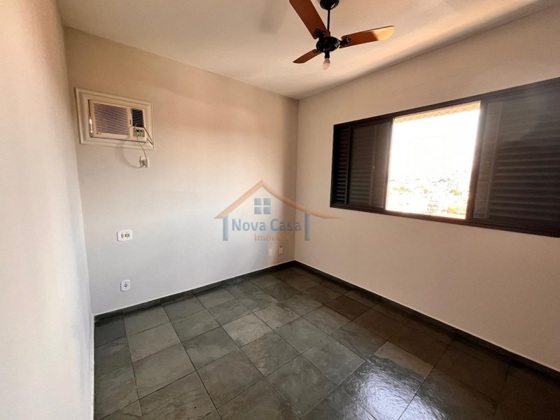 Apartamento à venda com 3 quartos, 105m² - Foto 7