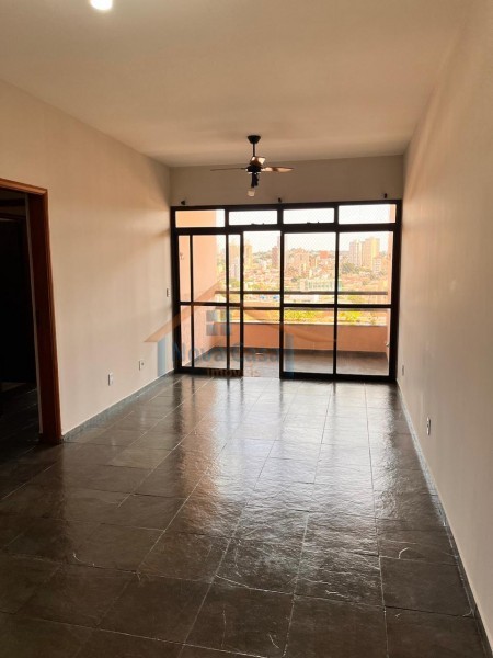 Apartamento à venda com 3 quartos, 105m² - Foto 23