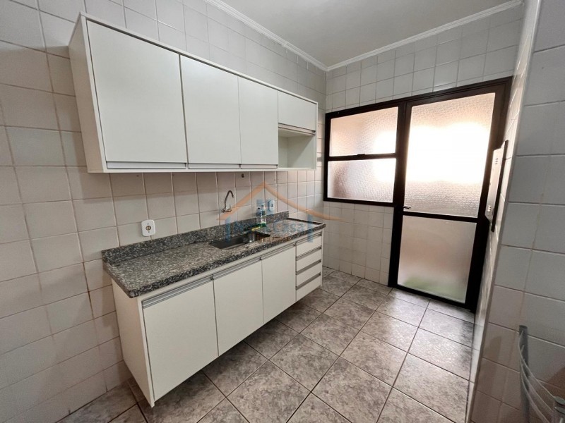 Apartamento à venda com 3 quartos, 105m² - Foto 20