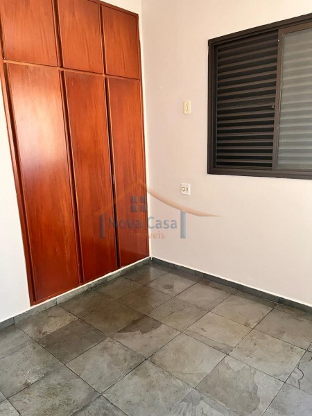 Apartamento à venda com 3 quartos, 105m² - Foto 8