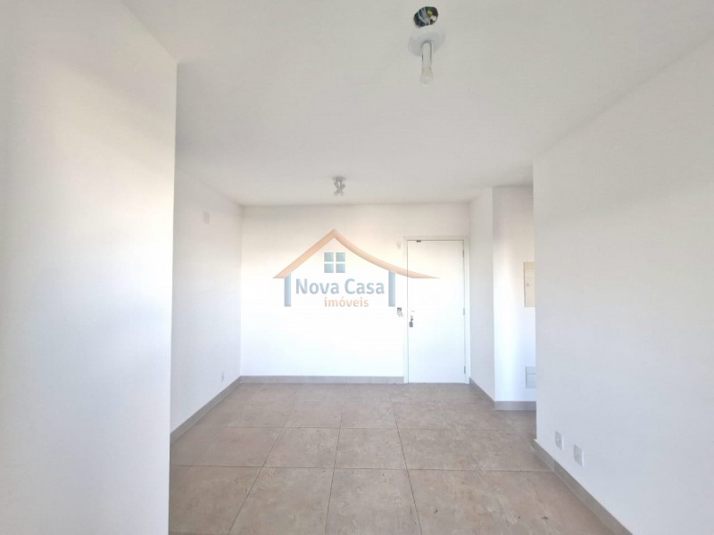 Apartamento para alugar com 2 quartos, 56m² - Foto 2