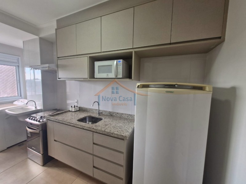 Apartamento para alugar com 2 quartos, 56m² - Foto 10