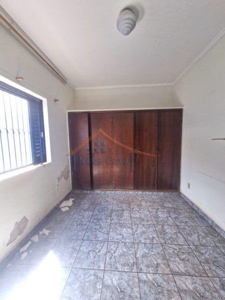 Casa à venda com 3 quartos, 360m² - Foto 15